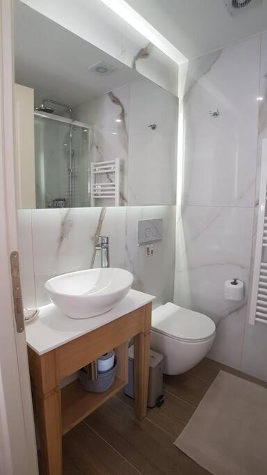 Sole E Luna Studio - Corfu Old Town Екстер'єр фото